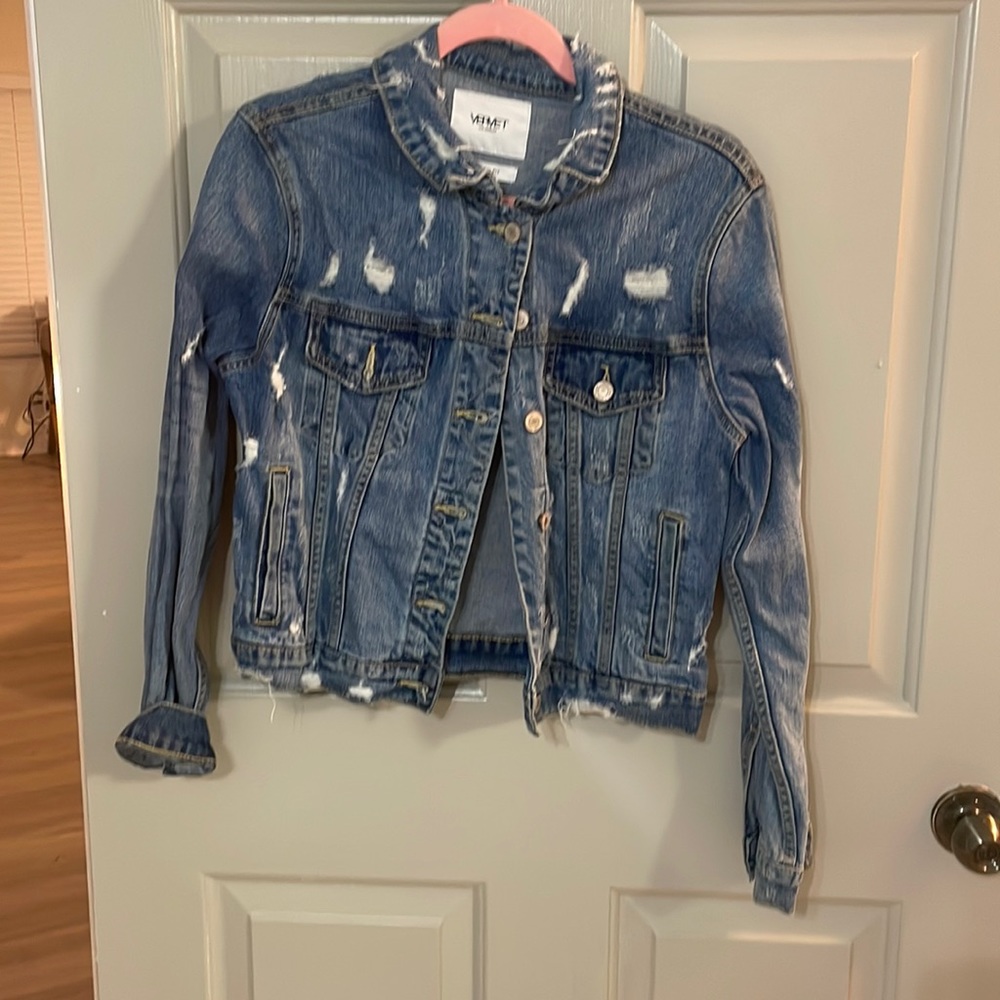 GENTLY WORN DENIM JACKET
